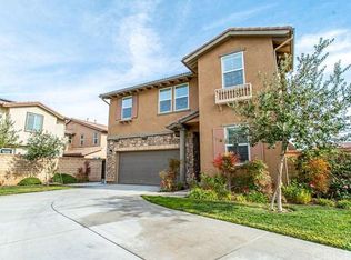 24411 Aranda Ln, Valencia, CA 91354