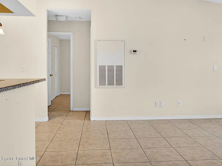 7667 N Wickham Rd #219 — Photo 9