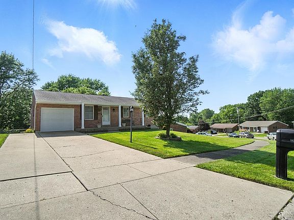 4th image of 11277 Melissa Ct