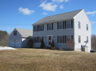 760 Center Rd, Lyndeborough, NH 03082