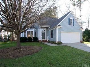 102 Wakehurst Dr, Cary, NC 27519