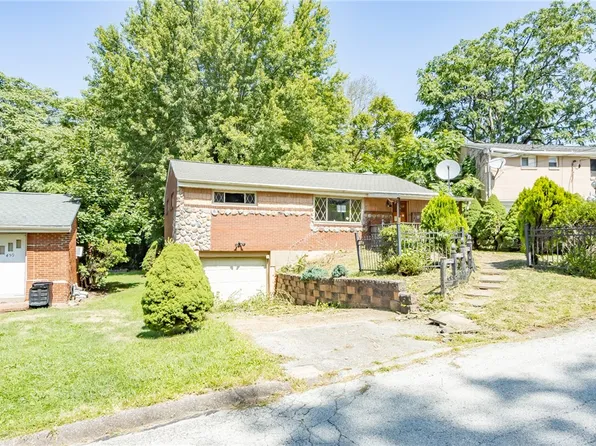 461 E Brown St, Blairsville, PA 15717