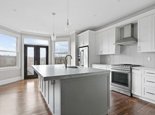 324 Tappan St #2, Brookline, MA 02445