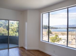 1890 Silver Lake Blvd #B, Los Angeles, CA 90026