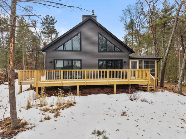 N1272 Spirit Island Rd, Keshena, WI 54135