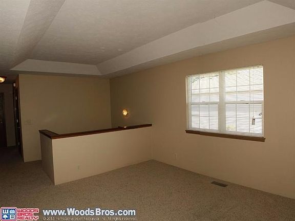 2nd image of 1042 W South St #7B