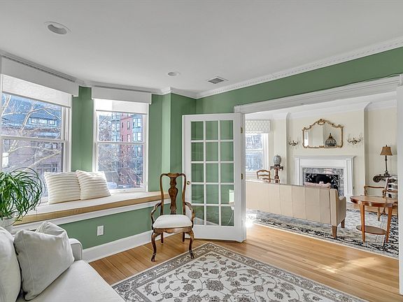 4th image of 199 Marlborough St APT 301