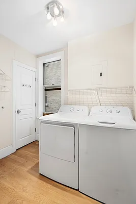 Sold by Compass | media 9
