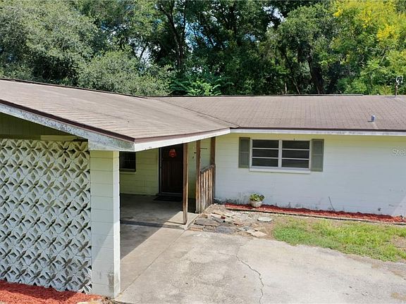 3rd image of 4827 Edmund Ct