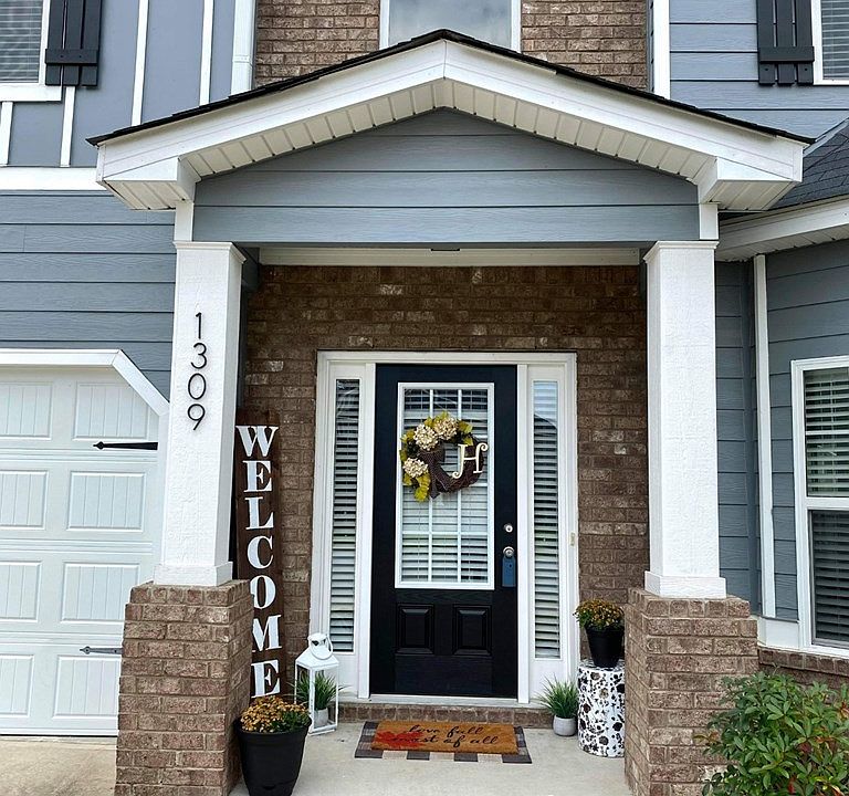 2nd image of 1309 Eldrick Ln