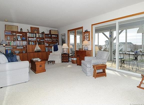 2nd image of 215 Carpenter Dr
