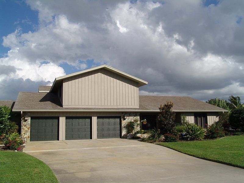 Posted by your friendly neighborhood Realtor