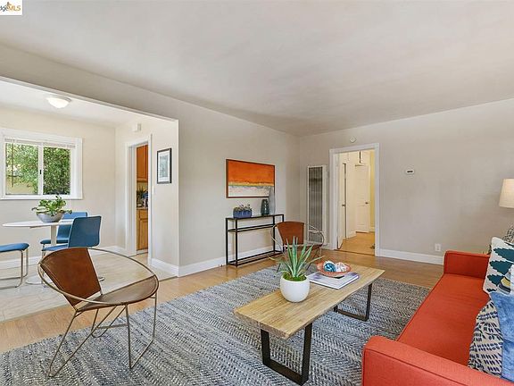 5th image of 3012-3018 San Luis St