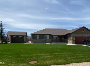 497 River Bluffs Dr, Kamas, UT 84036