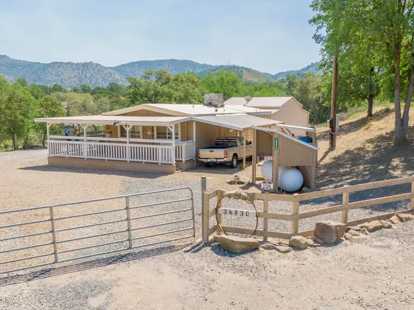 36830 Ripple Lane, Squaw Valley, CA 93675