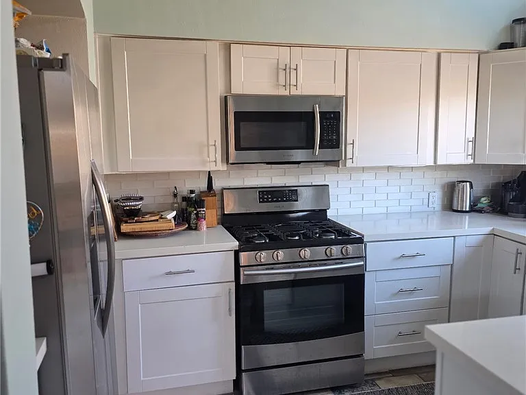 120 Hurricane St #2 — Photo 34