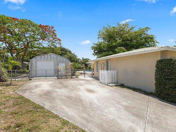 5th image of 1720 SW 10th Street