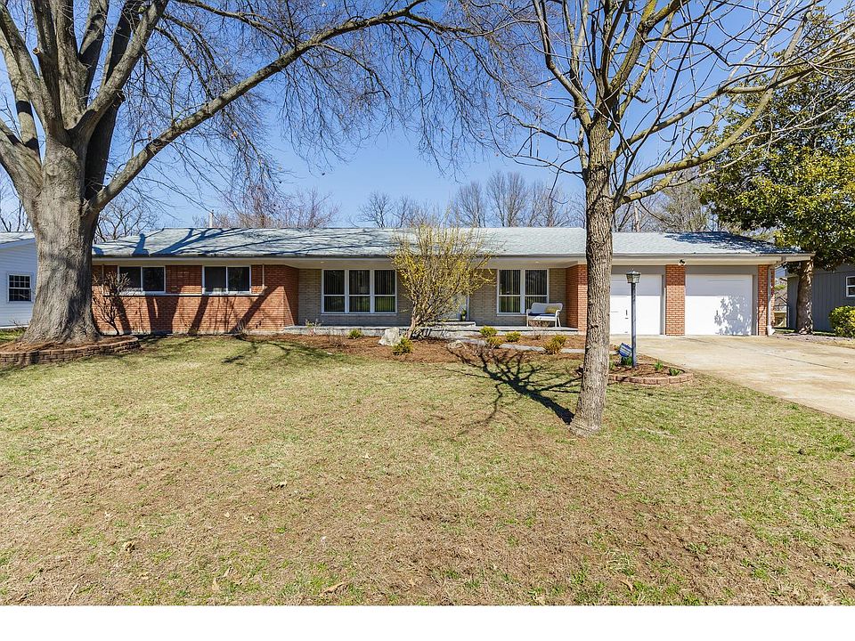 1st image of 49 Pricewoods Ln