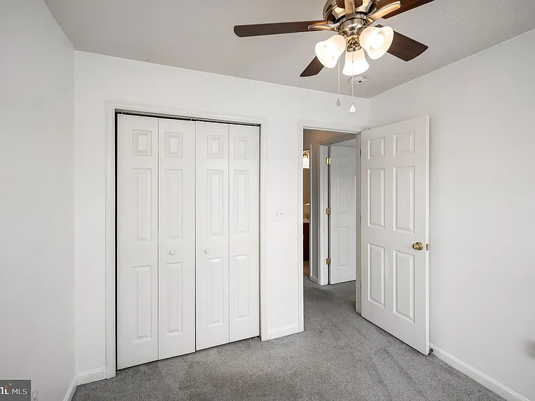 104 Stingray Ct — Photo 26