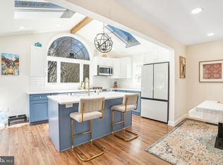 620 Tennis Ave, Glenside, PA