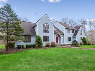 80 Hummingbird Holw, South Kingstown, RI 02879