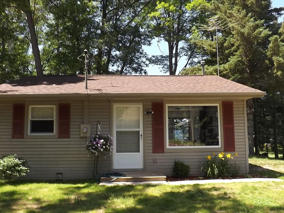 1st image of 313 Devonshire Dr