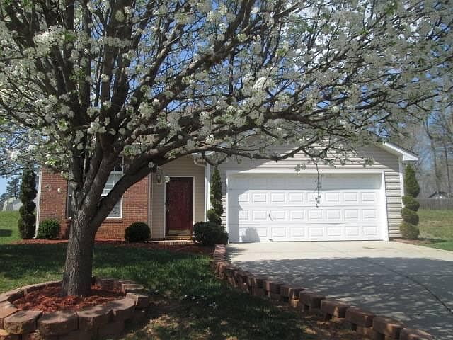 1st image of 1414 Clooney Ln