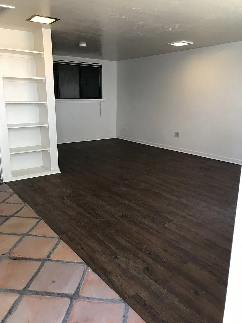 6583 Cordoba Studio — Photo 3
