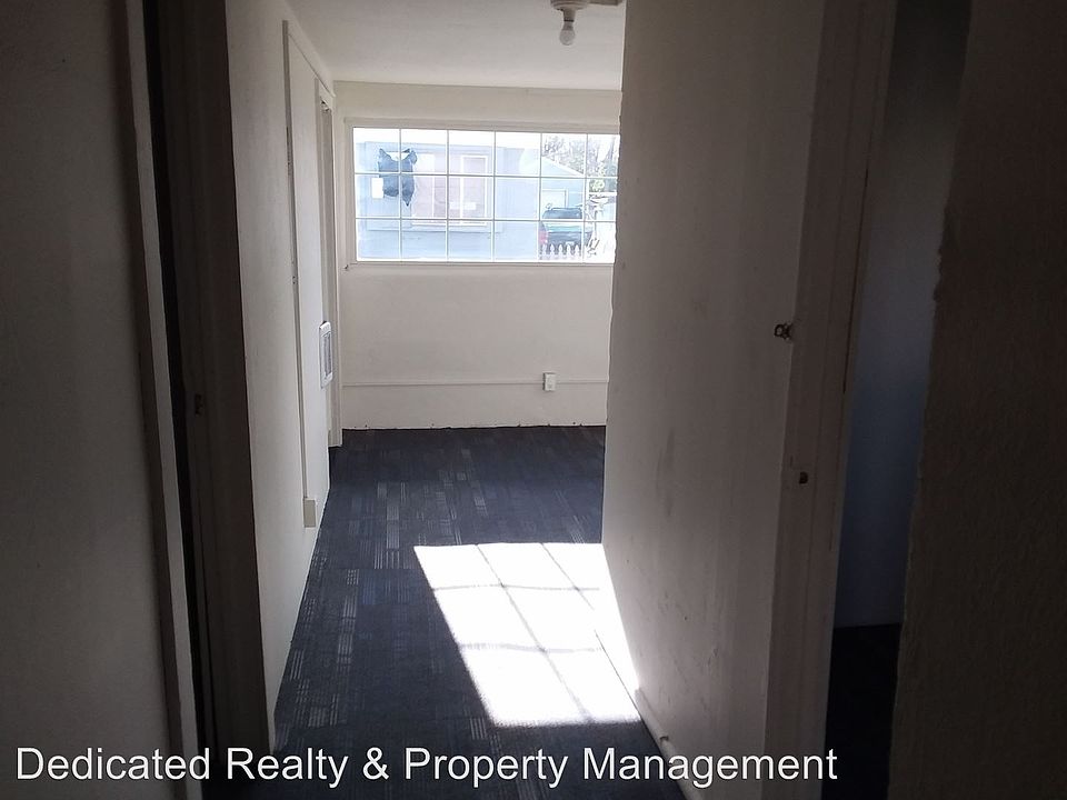 2nd image of 1507 S Fair Ave Unit 21