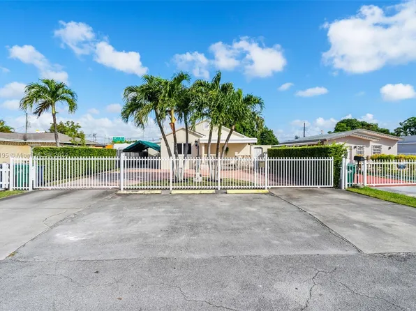 7639 NW 3rd St, Miami, FL 33126