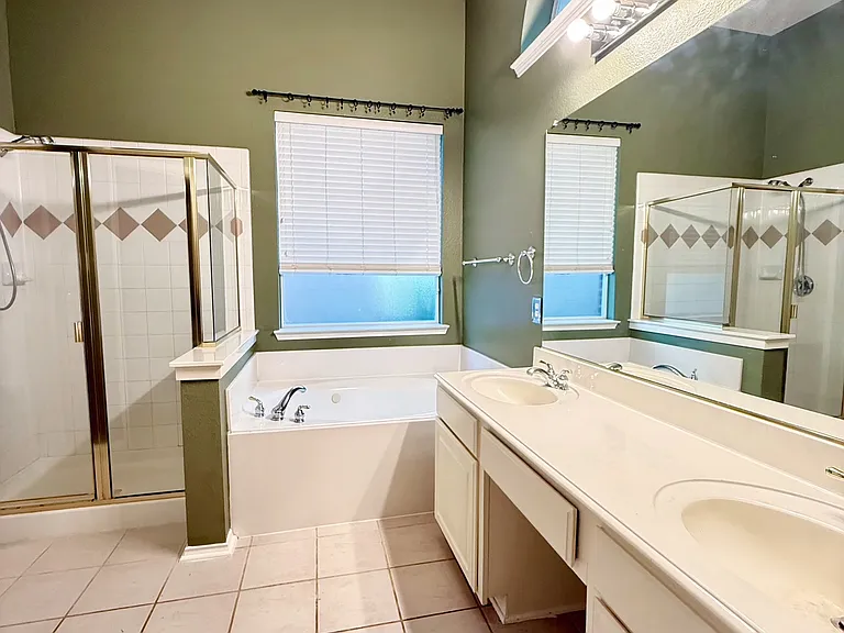 7172 Saint Augustine Dr — Photo 12