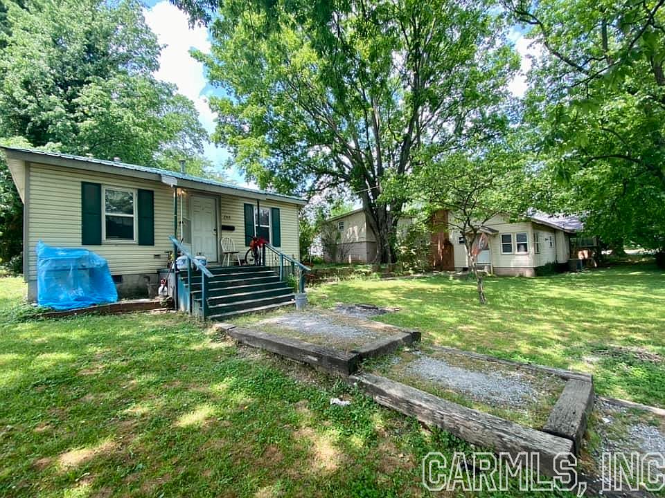 692 Bates St, Batesville, AR 72501 Zillow