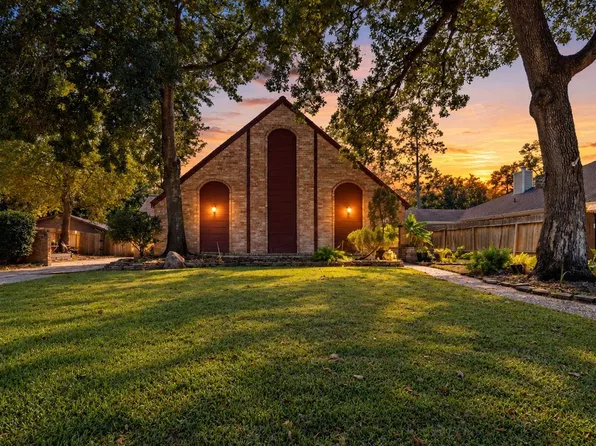8119 Dorrcrest Ln, Houston, TX 77070
