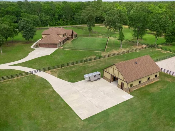 42015 Mill Creek Rd, Magnolia, TX 77354