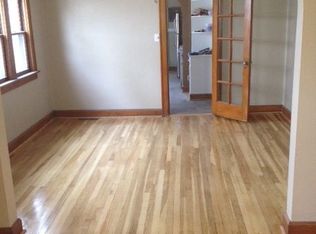 5605 Charlotte St, Kansas City, MO 64110