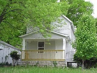 1st image of 720 N 32nd St