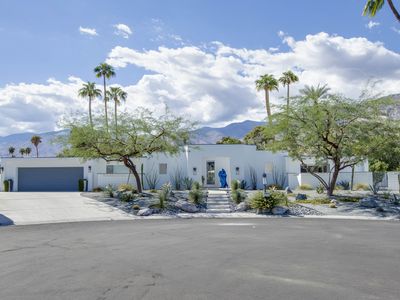 2495 S Yosemite Dr, Palm Springs, CA, 92264