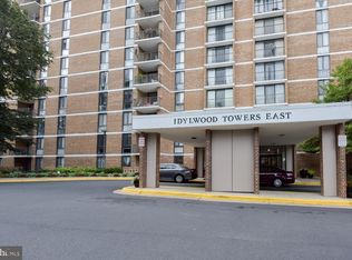 2311 Pimmit Dr APT 101, Falls Church, VA 22043
