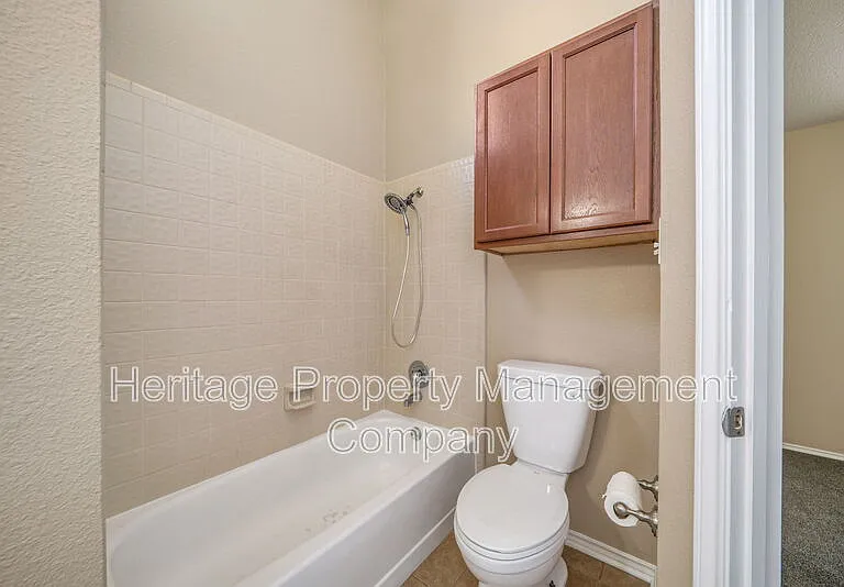 1932 Broken Oak St — Photo 18