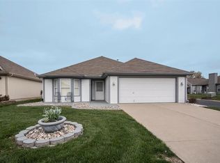 500 NW Durango Ct, Blue Springs, MO 64014
