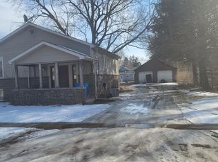 218 E Chestnut St, Morenci, MI 49256