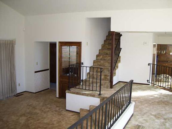 4th image of 2117 Glasgow Dr