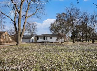 53800 N Foster Rd, Chesterfield, MI 48051