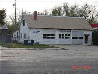2nd image of 1817 N Main St