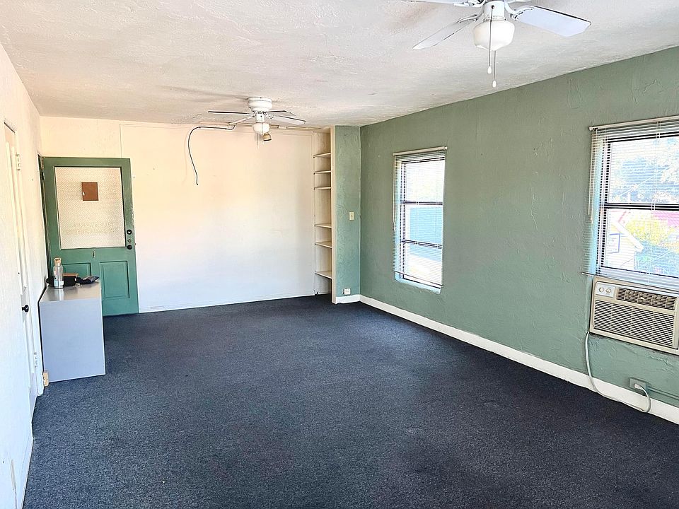 2nd image of 2027 N Lake Ave #1