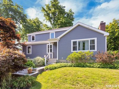 30 Dee Lane, Stamford, CT, 06902