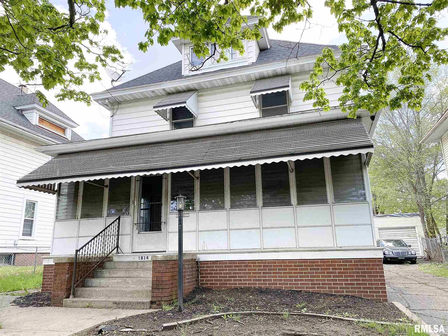 1814 N Indiana Ave photo 1