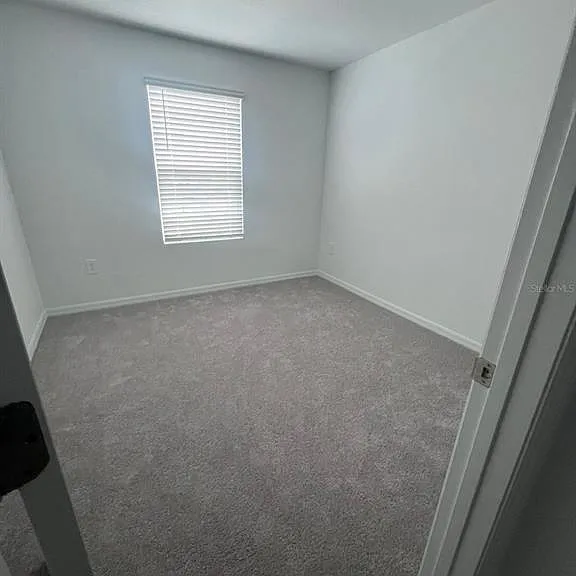 424 Wayland Dr — Photo 7