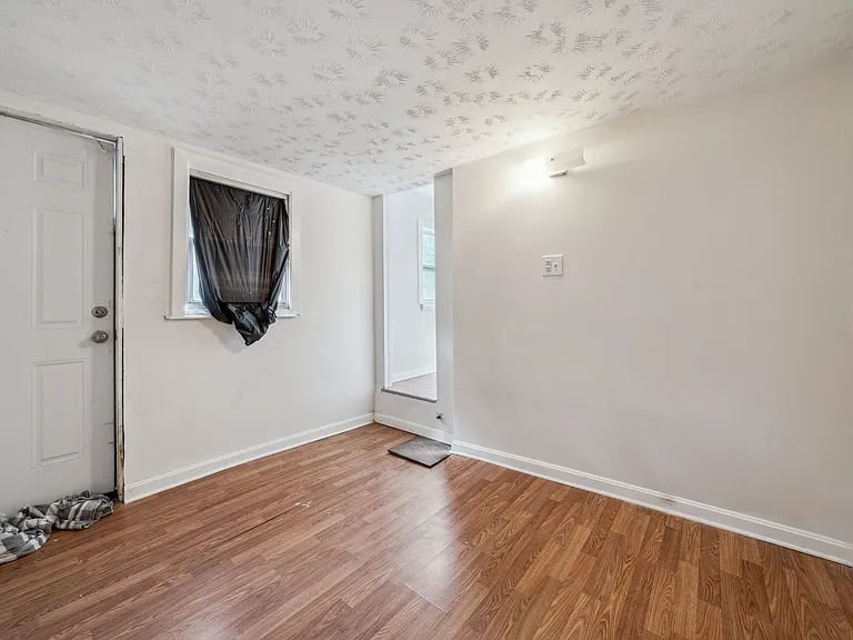 2819 Spring Garden Ave — Photo 11