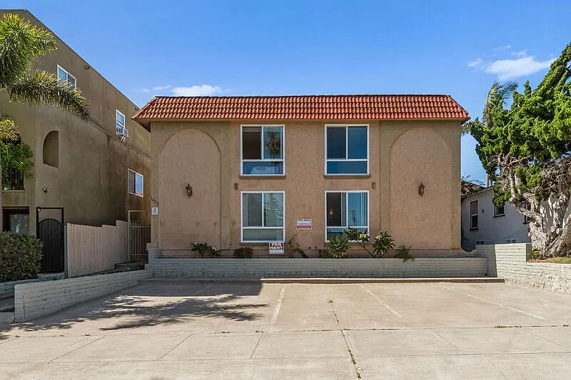 2 bed, 1.0 bath, $2,895 — Photo 3